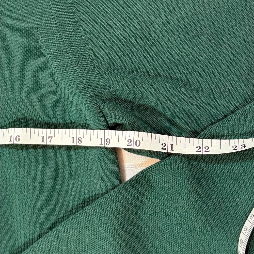 Tommy Hilfiger Men's Dark Green Crewneck Sweater - Picture 3 of 8
